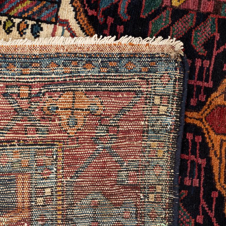 An antique Bardarash carpet, Chahar Mahal province, ca 358,5 x 162 cm.