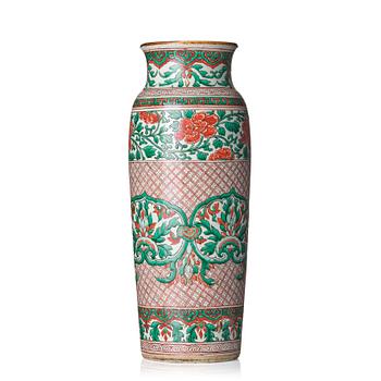 1038. A sleeve vase, Transition/Kangxi, 17th Century.