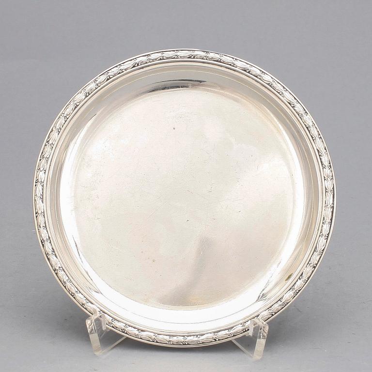 FAT, silver W A Bolin, Stockholm, 1940. Vikt 118 gram.