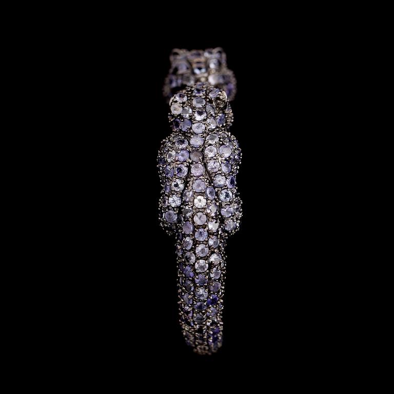 ARMBAND, sterlingsilver, tanzaniter tot ca 50.00 ct.