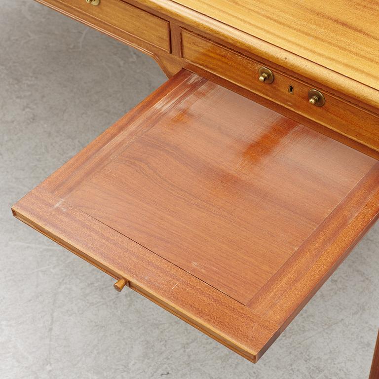 Kaare Klint, desk, journeyman work by Tage Pedersen, Rud Rasmussen, Denmark, 1969.