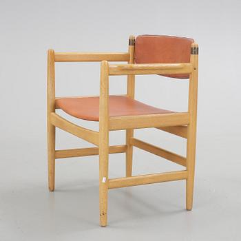 KARMSTOL, design: Børge Mogensen för Karl Andersson, Husqvarna. Brännmärkt undertill.