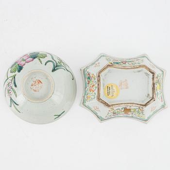 Plate and bowls, porcelain, China, including the Qing Dynasty, Qianlong (1736-95) (3 pieces).