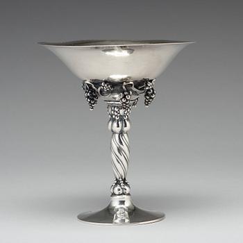 Georg Jensen, a silver grape bowl, executed in Copenhagen 1920, model 263.