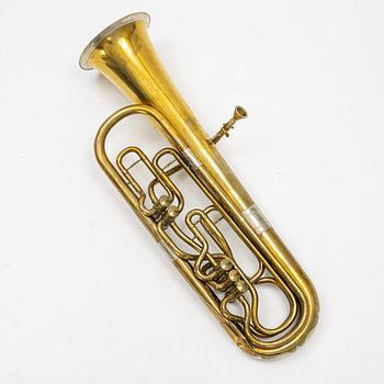 Tuba, 1900-talets början,