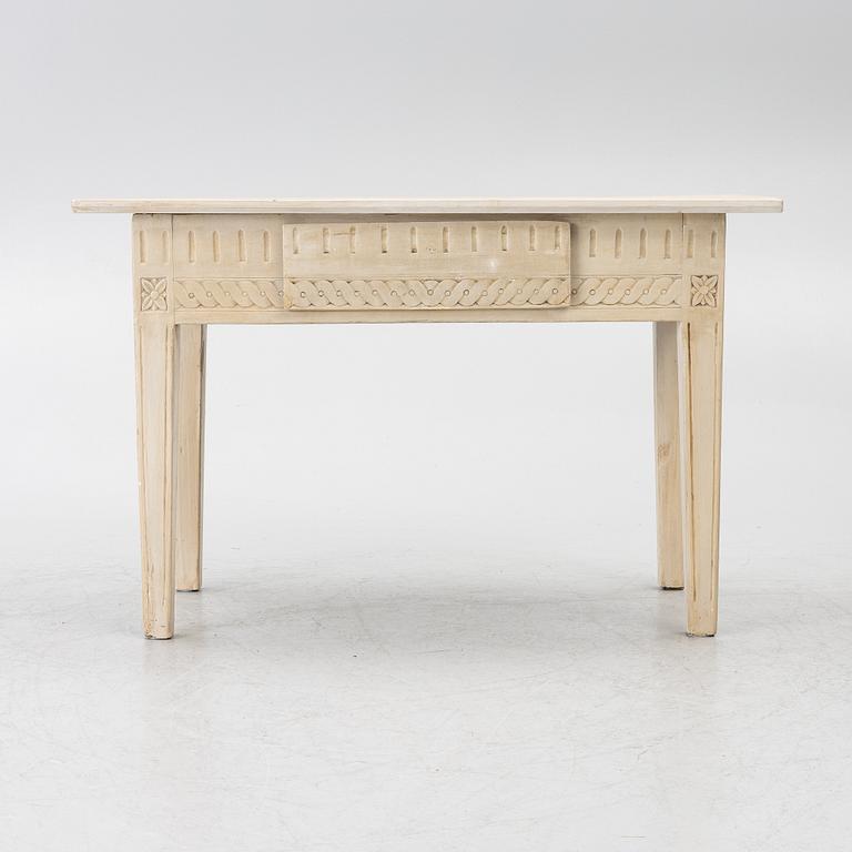 Table, 18th/19th century.