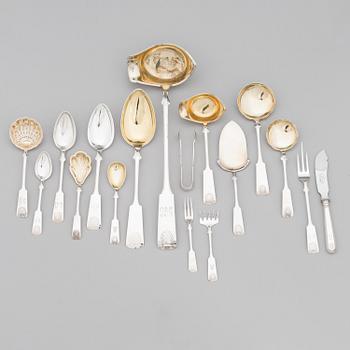 A 52-piece set of silver cutlery with seashell decoration, Finnish hallmarks 1922-1949.