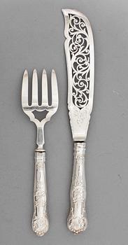 SERVERINGSBESTICK, 2 st, silver, Birmingham, 1800-talets mitt. Vikt ca 265 gram.