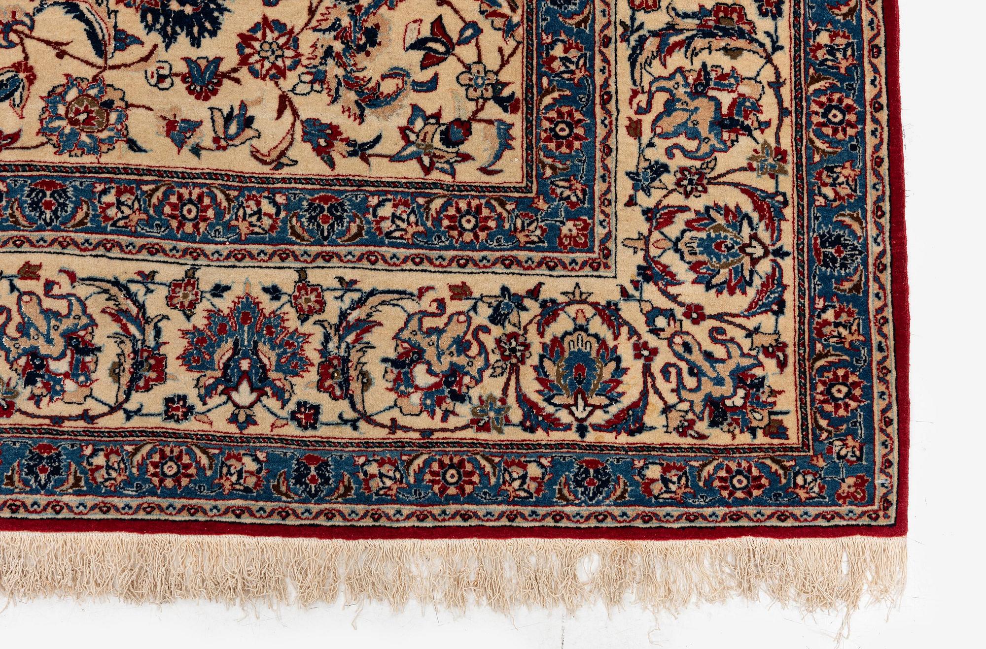 A semi-antique Nain Tuteshk rug, Central Persia (Iran), c. 228 x 153 cm.