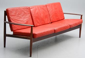SOFFA samt FÅTÖLJ, Grete Jalk, France o Son, Danmark, 1960-tal.
