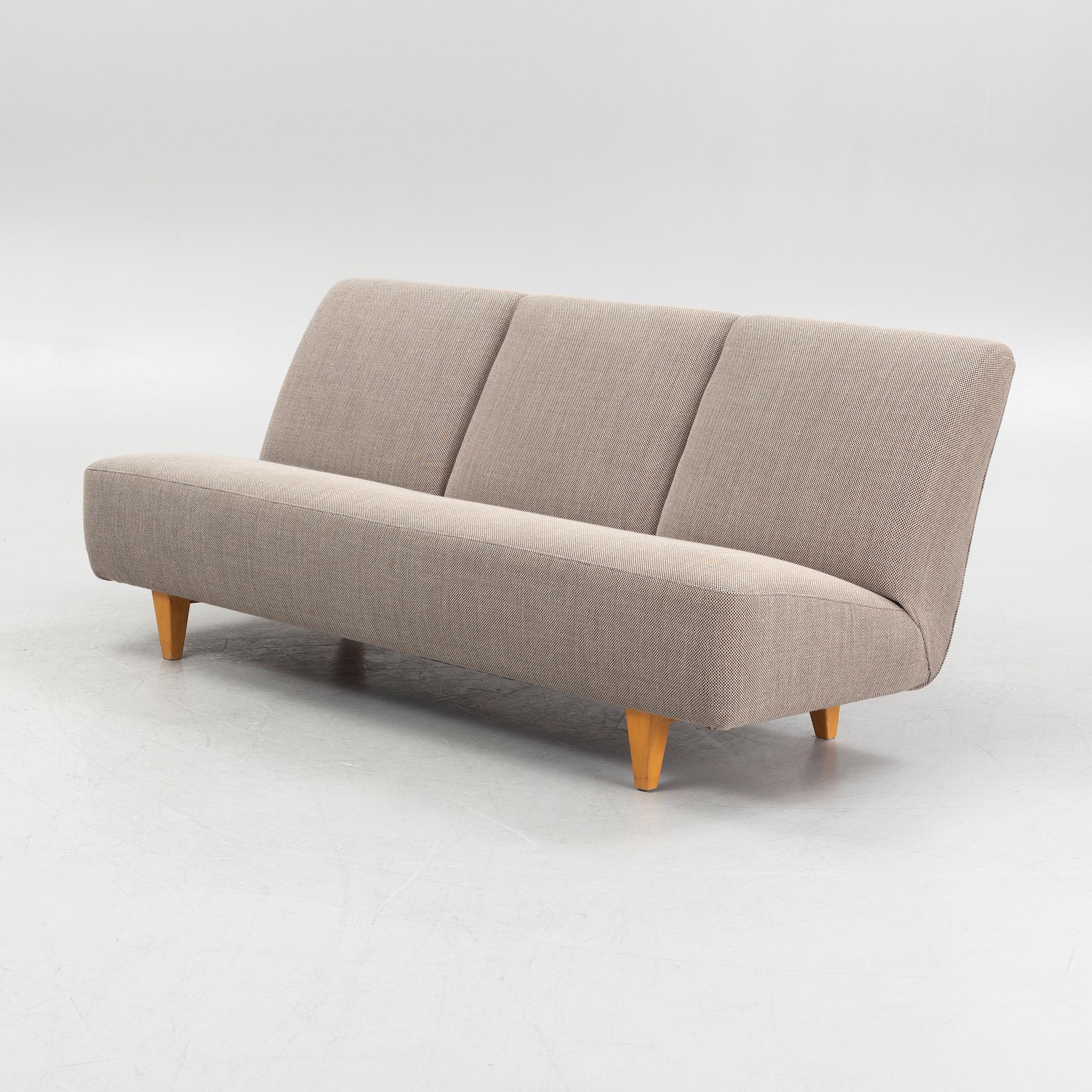 Bruno Mathsson, a 'T201' sofa, model designed in 1939.