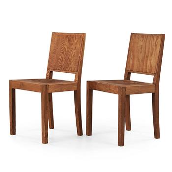 127. Axel Einar Hjorth, A pair of Axel Einar Hjorth pine 'Wärmdö' chairs, Nordiska Kompaniet, Sweden ca 1935.