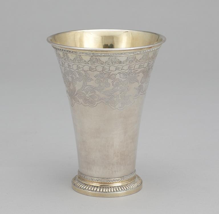 A Swedish 18th century silver beaker, marks of Lorens Stabeus, Stockholm 1749.