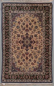 MATTA, old Isfahan. Ca 158x101 cm.