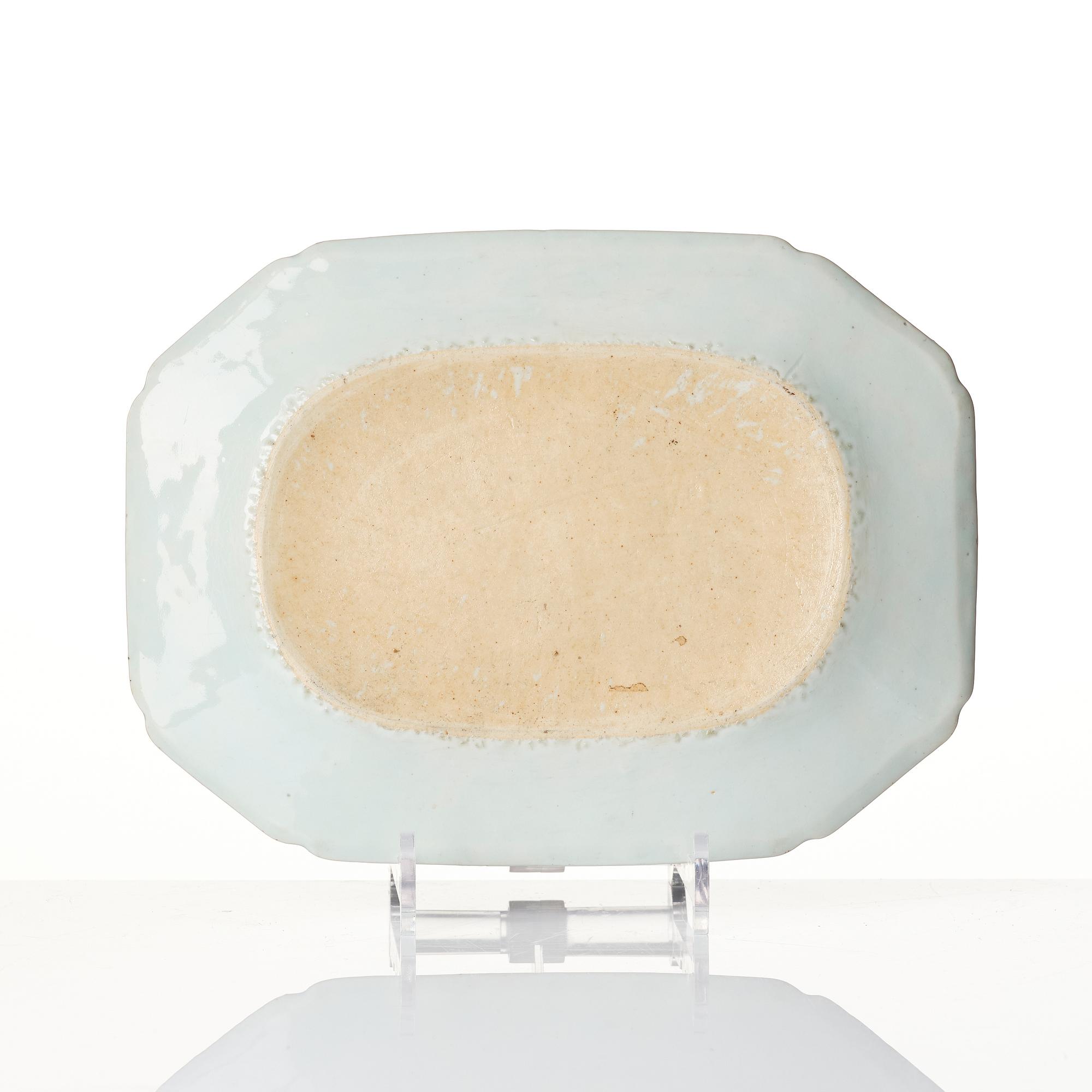 Two blue and white dishes, Qing dynasty, Qianlong (1736-95).