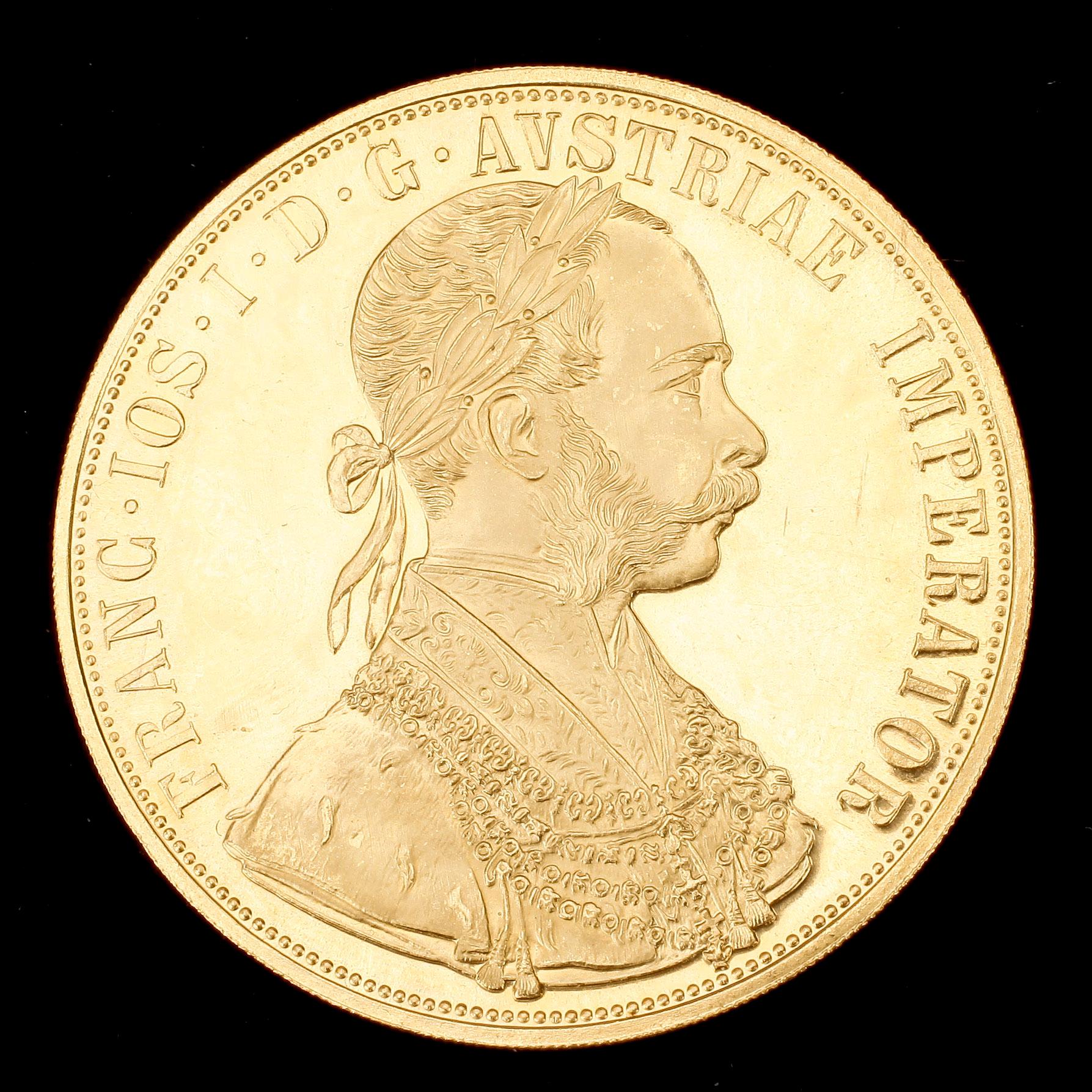 GULDMYNT, Frans Josef I, Österrike-Ungern, bär dat 1915. Vikt 13 gr.