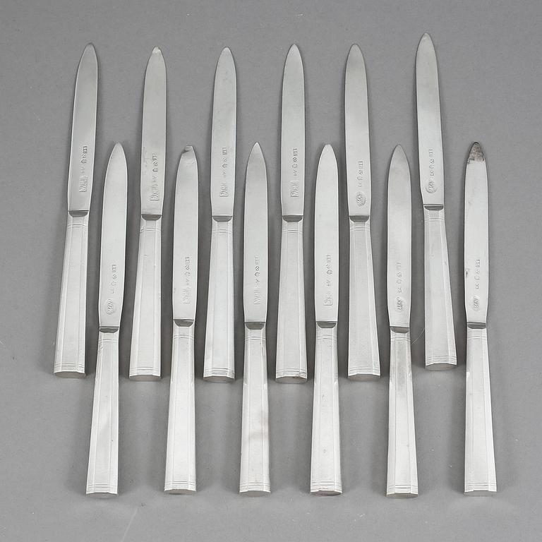 FRUKTKNIVAR, 12 st, silver, Hans Stephan Liljeblad, Nyköping 1829-1831. Tot ca 216 gram.