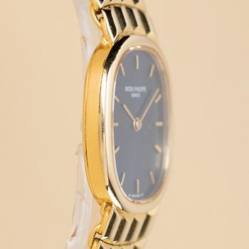Patek Philippe, Golden Ellipse, “Lobster Bracelet”, ca 1990.