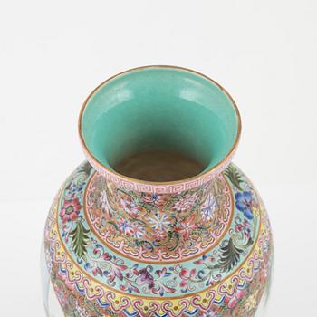A millefiori porcleain vase, China, 20th century.