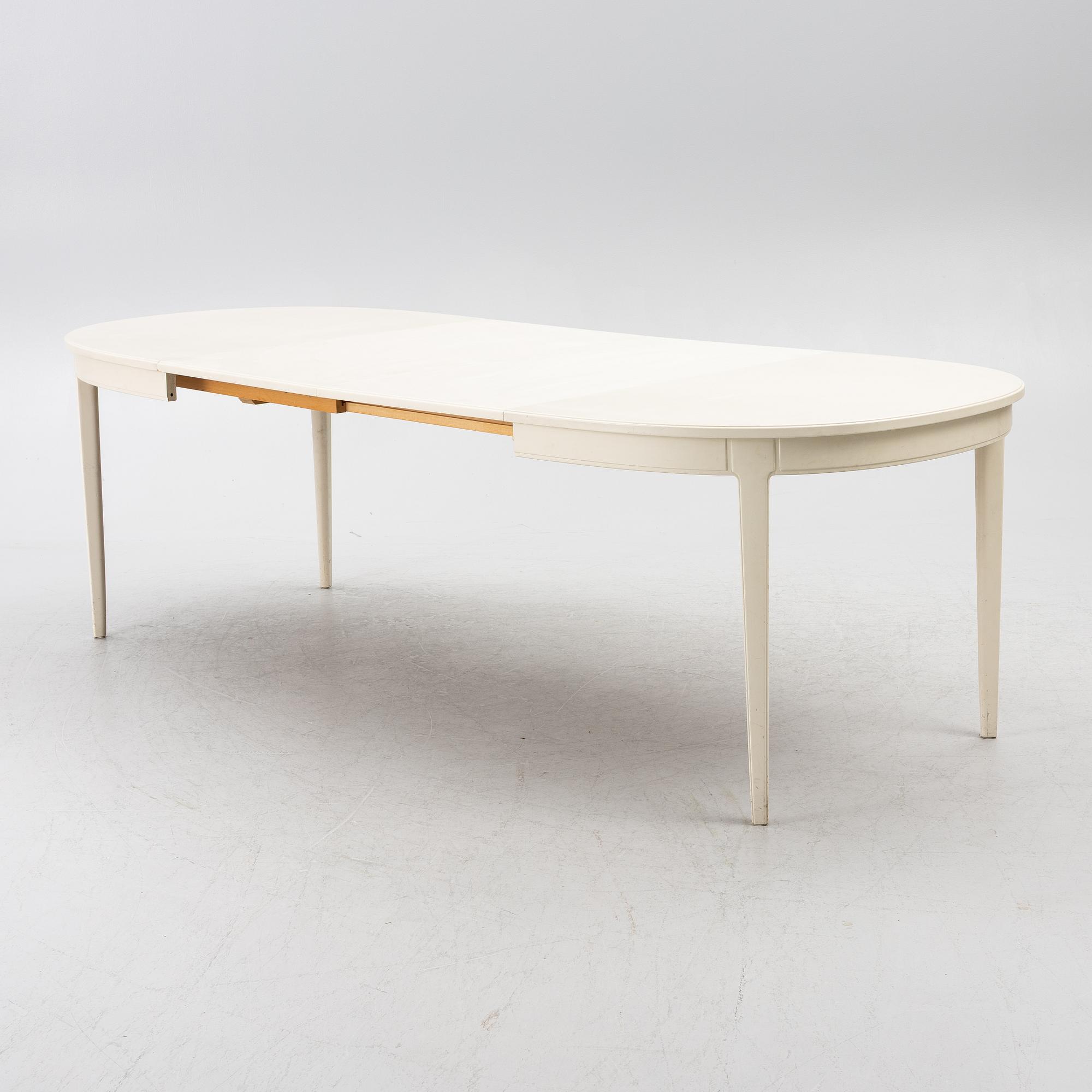 Carl Malmsten, a 'Herrgården' dining table.