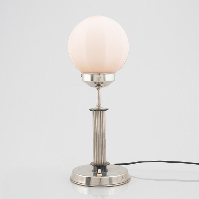 A 1930's table lamp.