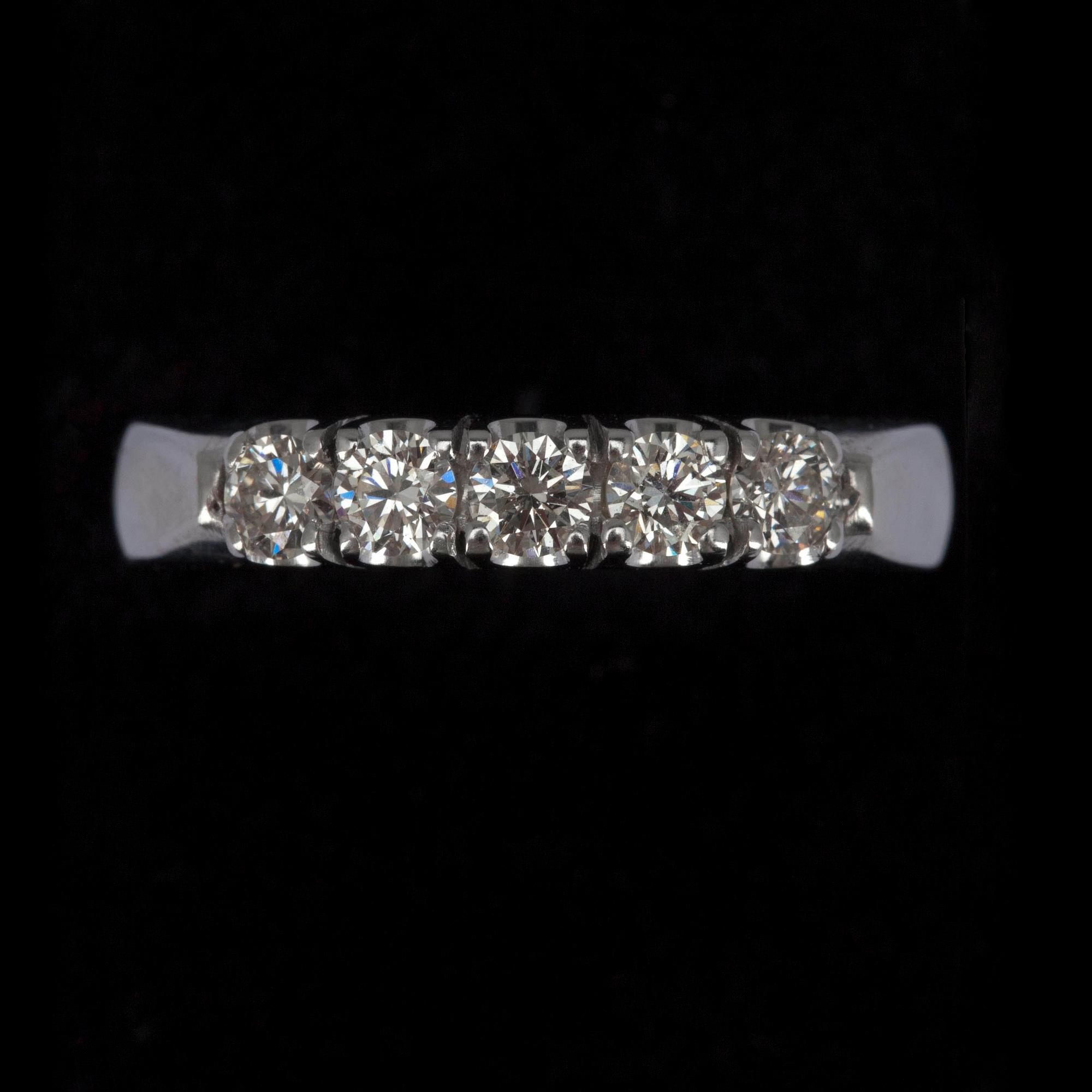 RING, vitguld 14K, diamanter tot. 0,50 ct. 2008. Vikt 4,1 g.