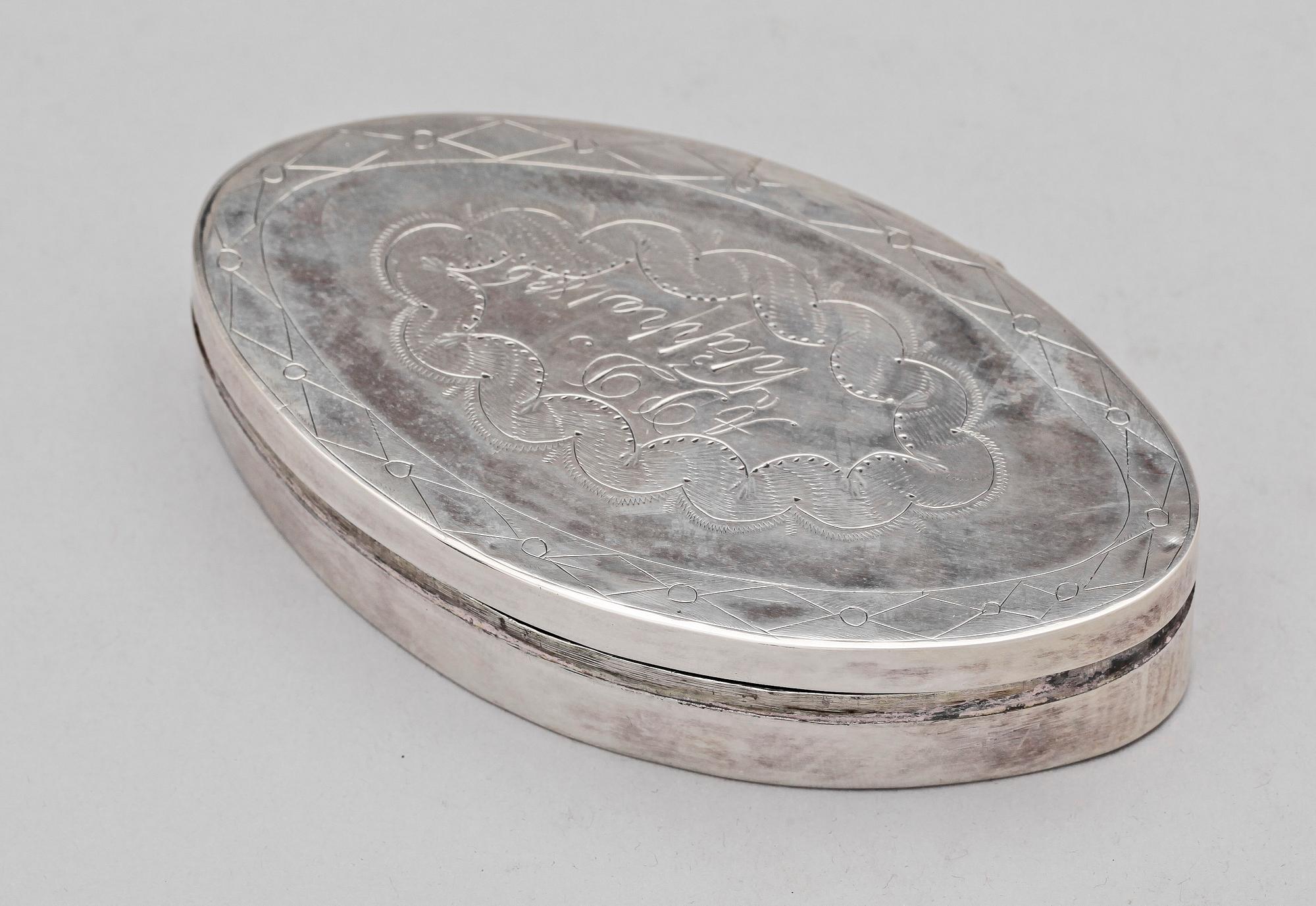 SNUSDOSA, silver, Nils Johan Hagman, Sundsvall, 1821. Vikt 40 g.