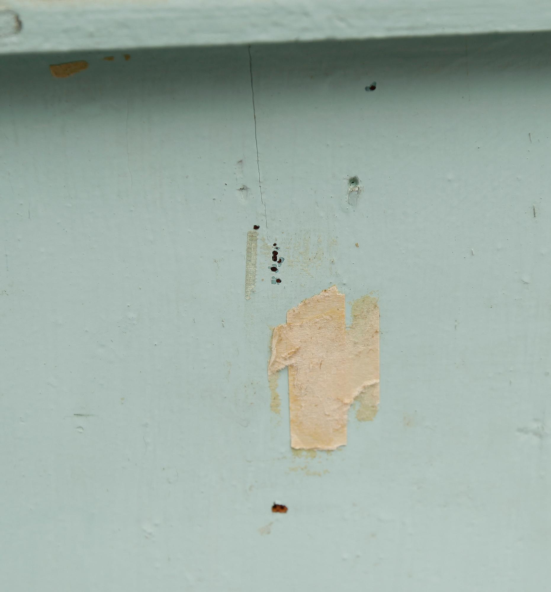 ÖVERSKÅP, allmoge, 1800-talets andra hälft.