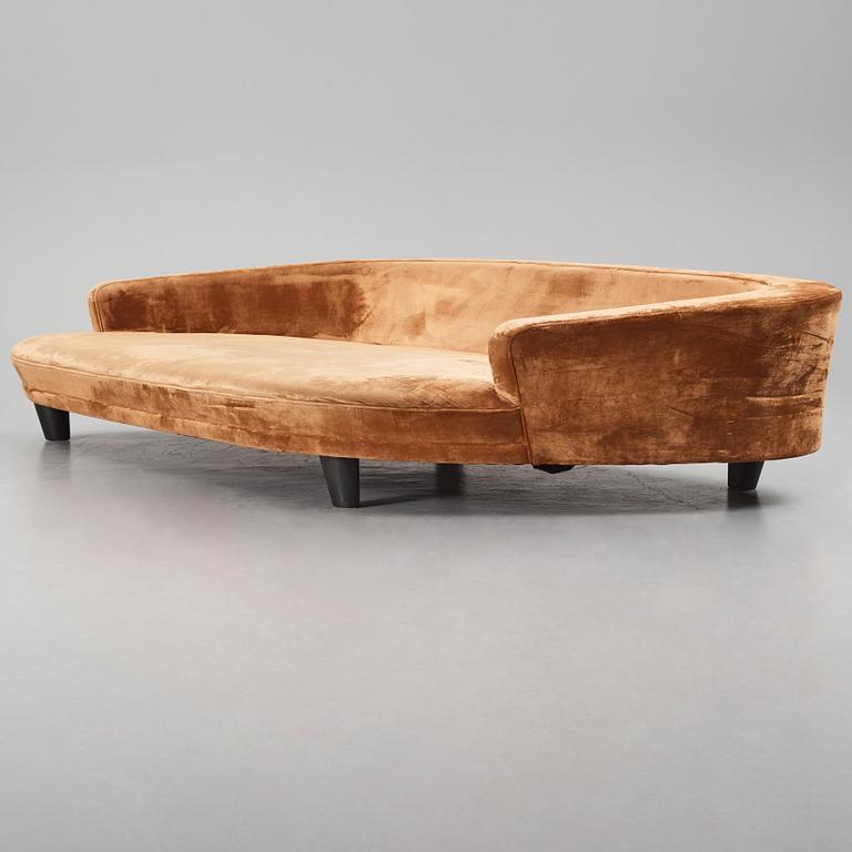 Jonny Johansson, soffa "Nya Berlin", Studie No 5, Acne Studios, AB O.H. Sjögren Tranås 2011.