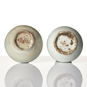 A set of two white glazed vases, Korea, Joseon.