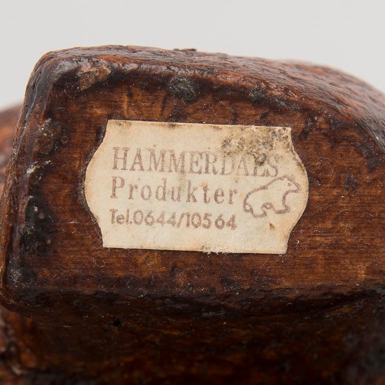 SKULPTURER, 16 st björnar, Carl Roos, Hammerdal. Design 1955.