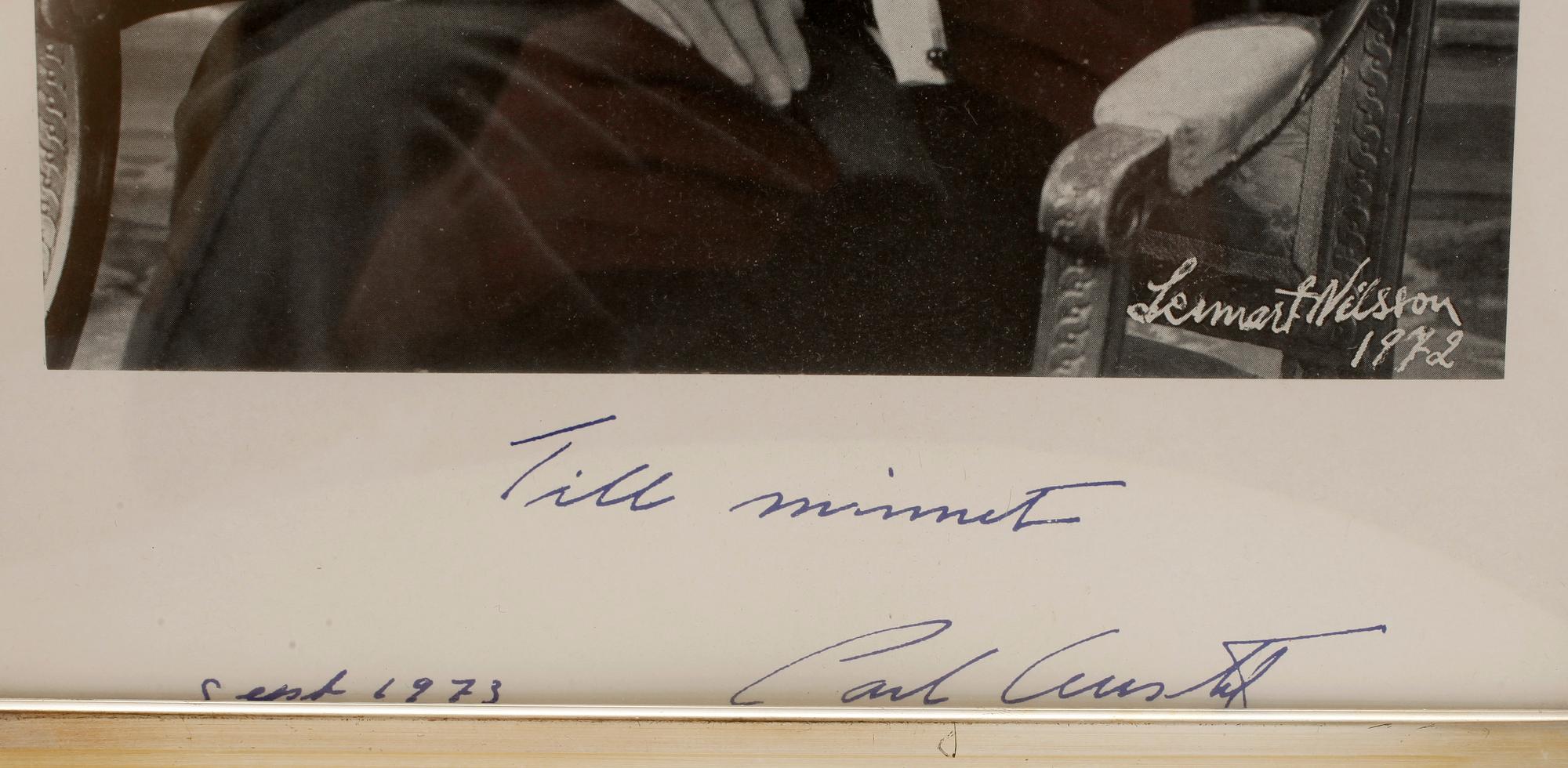 GUSTAF VI ADOLF AV SVERIGE, egenhändigt sign, otydlig konstnärssign, numrerad 26/400. 1962.