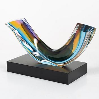 Göran Wärff, a 'Fenomen Prisma' sculpture, Kosta Boda.