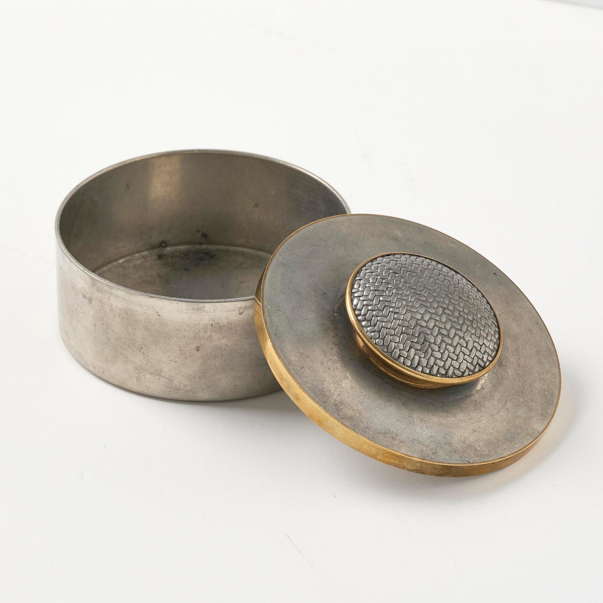 Björn Trägårdh, a pewter and brass lidded jar, Firma Svenskt Tenn, Stockholm, 1951.