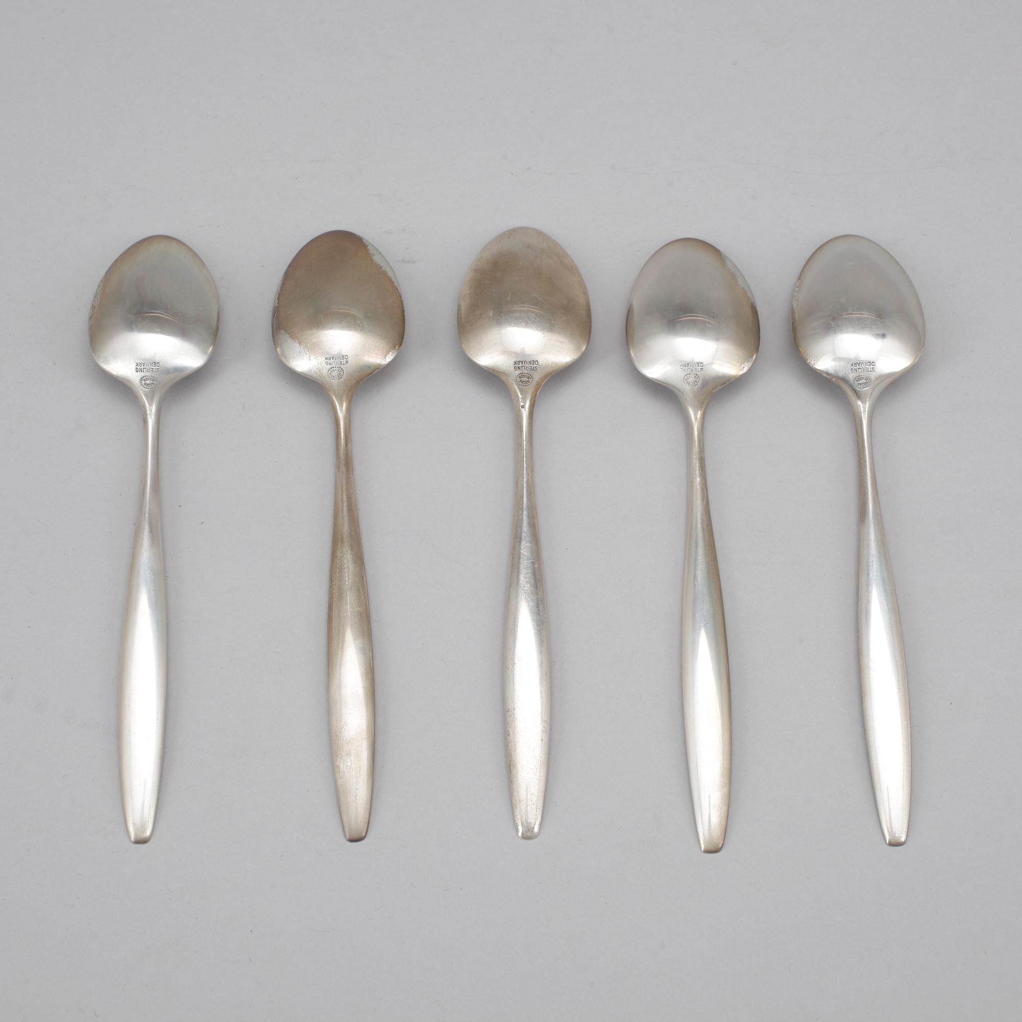 SKEDAR samt GAFFEL, 15 delar, silver samt emalj, Georg Jensen, Danmark, 1900-tal. Totalvikt ca 205 gram.