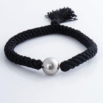ARMBAND, Ole Lynggaard.