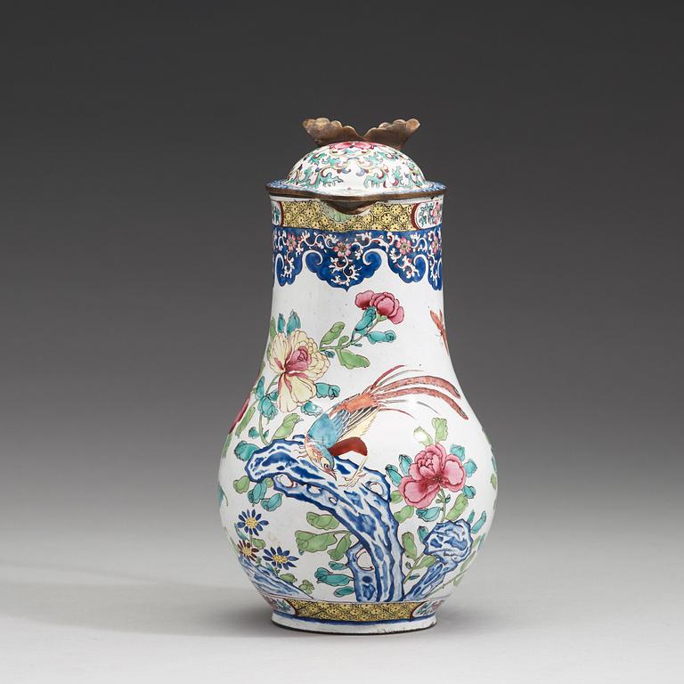 An export enamel on copper coffee pot with cover, Qing dynasty, Qianlong (1736-1795).