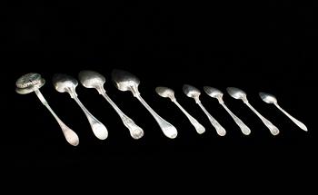 PARTI BESTICK, 9 st, silver, flertal smeder, bla Kjellberg, Västerås. Mest 1800-tal. Vikt ca 330 gram.