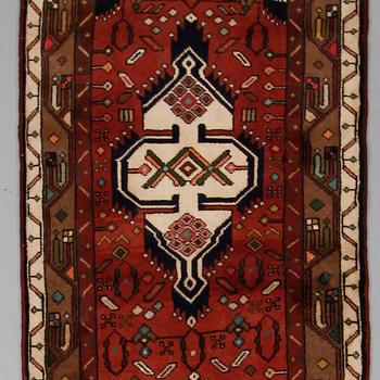MATTA, Hamadan, ca 315 x 85 cm.