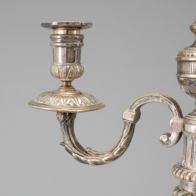 KANDELABER, nysilver, gustaviansk stil, 1900-talets första hälft.