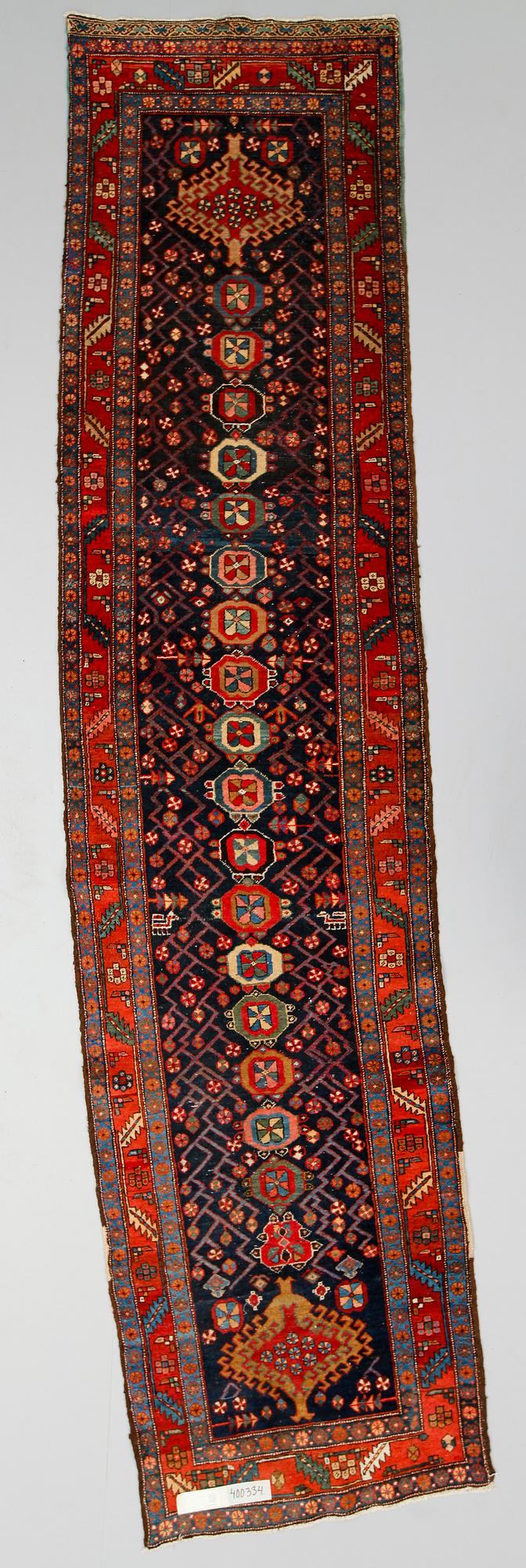 MATTA, persisk, old, galleri. Ca 410 x 100 cm.