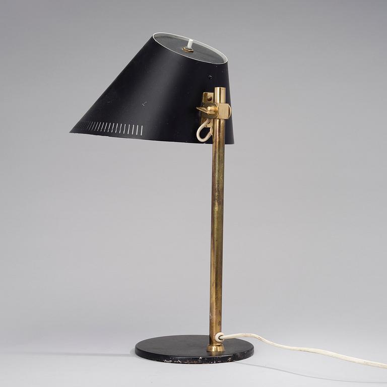 PAAVO TYNELL, A DESK LAMP, 9227. Manufactured by Idman. 1950s.