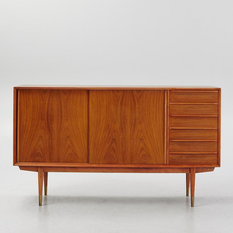 Sideboard, teak, 1900-talets mitt.