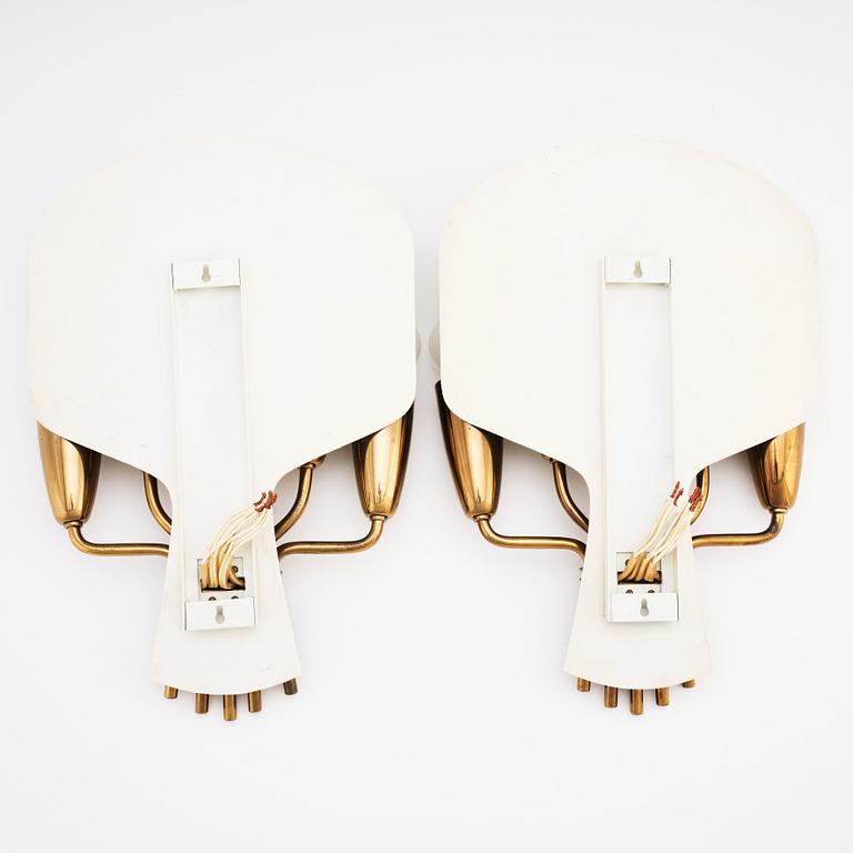 Harald Notini, a pair of wall sconces, model "8772/5", Arvid Böhlmarks Lampfabrik, Sweden 1950s.