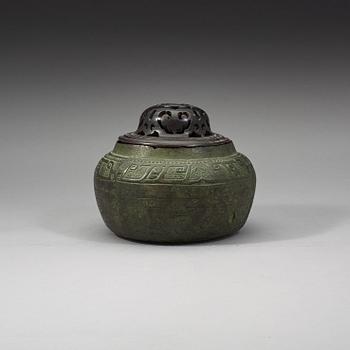 An archaistic bronze vessel, Ming dynasty or older.