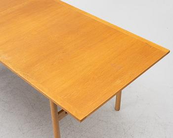 Yngvar Sandström, Dining table, from the Triva series for Nordiska Kompaniet, NK, 1950s/60s.