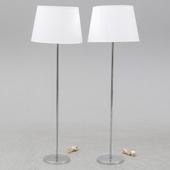 A pair of chrome standard lights from Bergbom.