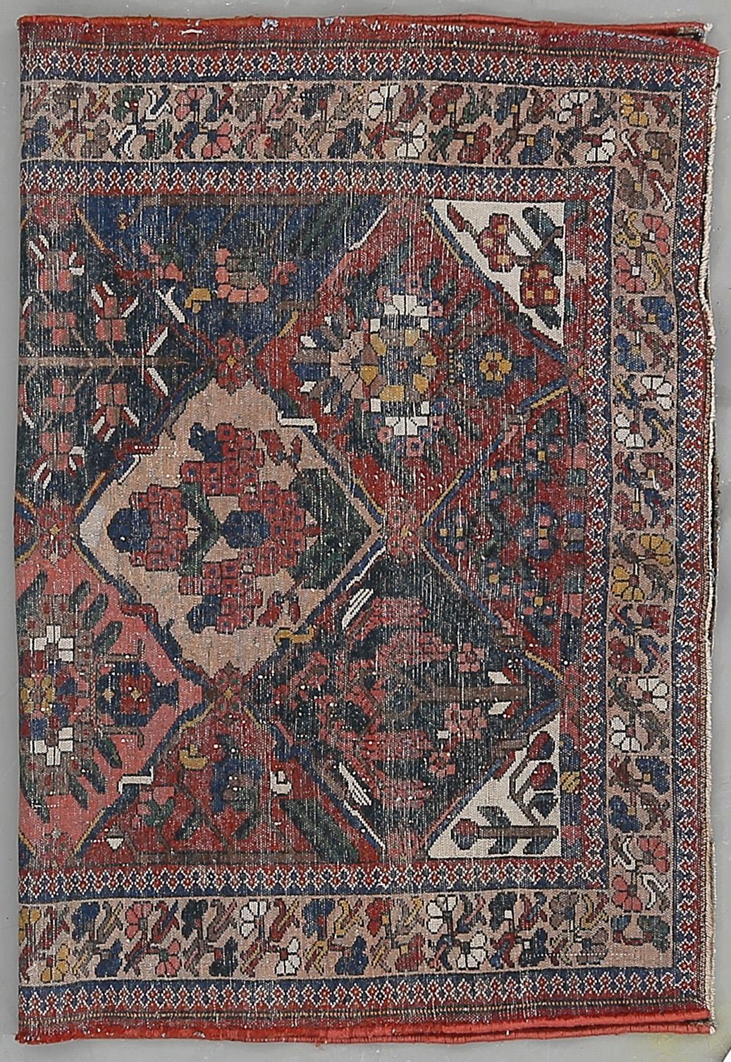 MATTA, Bachtiari, semiantik/antik, 190 x 136 cm.