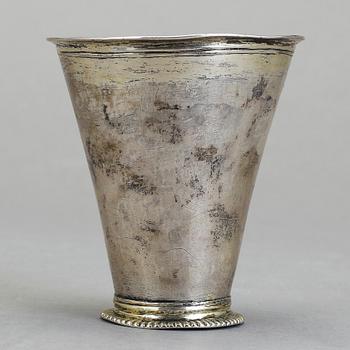 BÄGARE, silver, okänd mästare, Sverige, 1762. Vikt ca 78g.