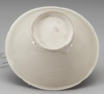 A white glazed ding yao bowl, Song dynasty (960-1279).